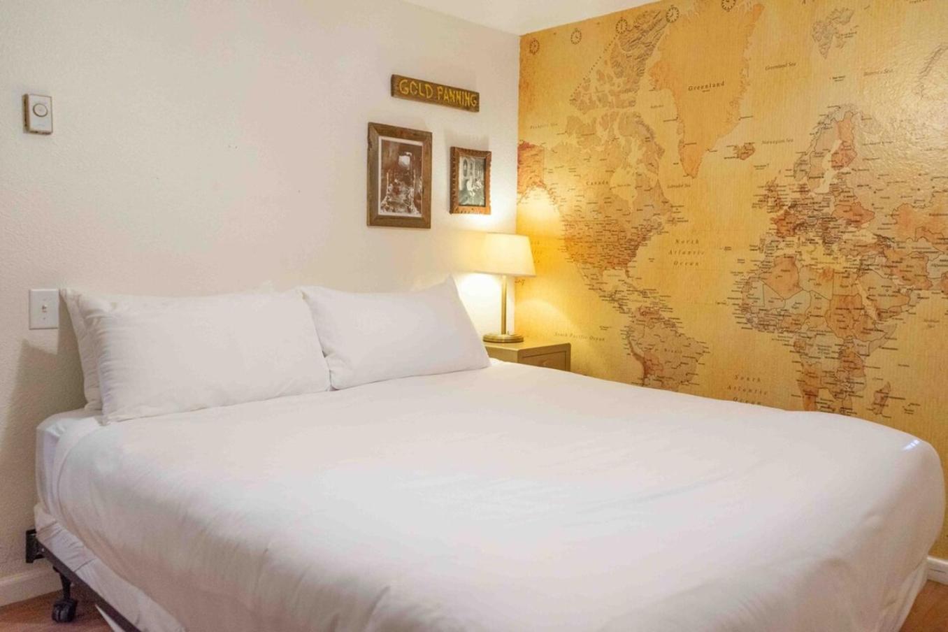 Bear Cave- Pet Friendly Suite In Shaver Lake Exterior foto