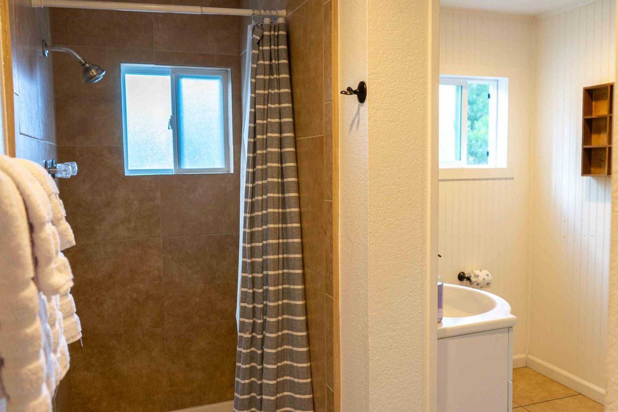 Bear Cave- Pet Friendly Suite In Shaver Lake Exterior foto